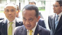 Menteri ESDM Bahlil Lahadalia Tanda Tangani Kesepakatan Ekspor Listrik Bersih ke Singapura