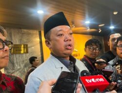 Menteri ATR Nusron Wahid Pastikan Cabut Sertifikat Perkebunan Lahan Sawit Ilegal TNTN Riau