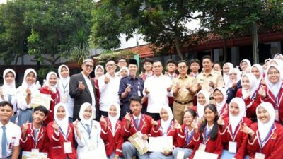 Mendukbangga Wihaji: Gerakan Ayah Antar Anak Sekolah Simbol Perubahan Budaya Pengasuhan