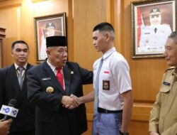 Gubernur Hidayat Arsani Beri Motivasi Dua Calon Paskibraka Nasional Asal Kepulauan Babel
