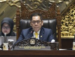 Adies Kadir Pimpin Pengesahan RUU Revisi UU Haji, Target Berlaku Musim 2026