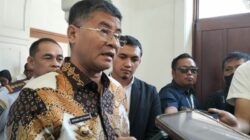 Jelang Konvoi Persib, Wagub Jabar Erwan Setiawan Ingatkan Bobotoh Jangan Rusak Kendaraan Pelat B