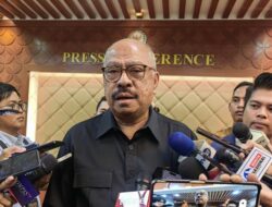 Melchias Mekeng Tantang Pengusung Isu Munaslub Partai Golkar untuk Muncul ke Publik