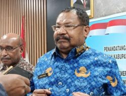 Gubernur John Tabo Minta Perbaikan Jalan Trans Jayapura–Wamena Dikebut Agar Distribusi Logistik Lancar
