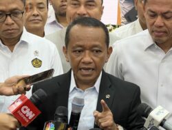 Bahlil Lahadalia Bantah Isu Tak Harmonis dengan Gibran: Kami Duduk Bersebelahan di Kereta