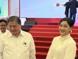 Menko Airlangga Hartarto Ajak Pelajar Rajin Menabung: Kunci Kemandirian Sejak Dini