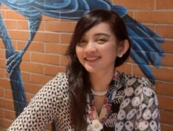 Dina Hidayana Ingatkan Bahaya Budaya Konsumtif: Indonesia Terancam Jadi Bangsa Pengutang dan Pengimpor