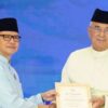 Menteri P2MI Mukhtarudin Terima Gelar Kehormatan Tun Perak dari DMDI Malaysia