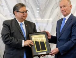 Airlangga Hartarto Sambut Minat Rusia Dukung Modernisasi Sektor Maritim Indonesia