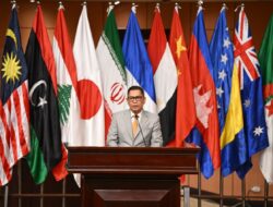 Adies Kadir Buka Forum Perdamaian Dunia Ke-9, Tekankan Dialog Sebagai Kunci Atasi Konflik Global