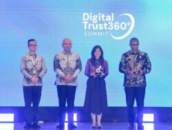 Kemkomdigi Raih BE Awards 2025, Meutya Hafid: Kepercayaan Digital Jadi Kunci Transformasi Layanan Publik