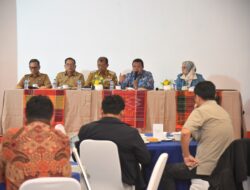 Lamhot Sinaga Dorong Penguatan Industri Ulos Sebagai Ikon Ekonomi Kreatif Danau Toba