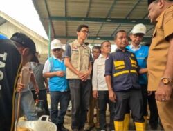 Menteri ESDM Bahlil Lahadalia Dirikan Tiga Dapur Umum untuk Korban Banjir di Bireuen