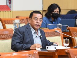 Mangihut Sinaga Salurkan 10 Ton Bantuan Untuk Korban Bencana Banjir di Sumatera