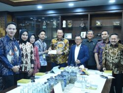 Terima Aspirasi Mahasiswa UI, Bambang Patijaya Dorong Solusi Berkelanjutan Atasi Sampah