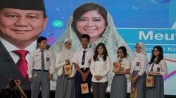 Diskusi dengan Pelajar, Menkomdigi Meutya Hafid Tegaskan Aturan Medsos Bukan Larangan Teknologi
