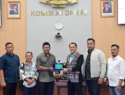 Bambang Patijaya: Izin Pertambangan Rakyat di Belitung Timur Tunggu Perda WPR