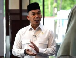 Mendukbangga Wihaji Ingatkan Bahaya Gadget, Ajak Orang Tua Aktif Dampingi Anak di Media Sosial