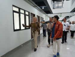 Sari Yuliati Tinjau Asrama Ponpes Mu’allimin Yogyakarta, Progres 10 Bulan Hampir Rampung