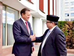Airlangga Hartarto dan Menlu Belarus Matangkan Roadmap Kerja Sama Jelang Kunjungan Lukashenko
