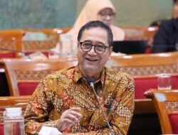 Ferdiansyah Ingatkan Kampus Jangan Jadi Menara Gading yang Jauh dari Mahasiswa
