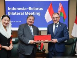 Airlangga Hartarto Jajaki Impor Susu Belarus untuk Pasok Program Makan Bergizi Gratis