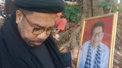 Kesaksian Seorang Murid, Maha Guru Itu Telah Pergi: Profesor Bachtiar Aly