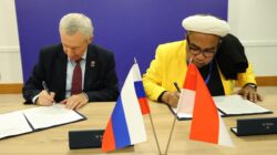 Terungkap! Ali Mochtar Ngabalin Bongkar Alasan Presiden Rusia Vladimir Putin Tegas Larang LGBT